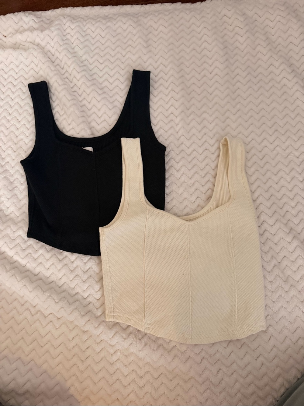 aerie Ribbed Square-Neck Crop Tanks - Black & Cream